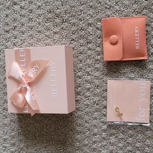 Rellery December flower charm 18k gold